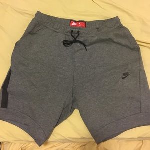 Nike Sportswear Tech Fleece Shorts